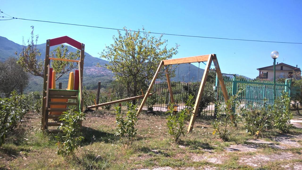 Agriturismo Macchia Dei Briganti - B&B Montefalcione Kültér fotó